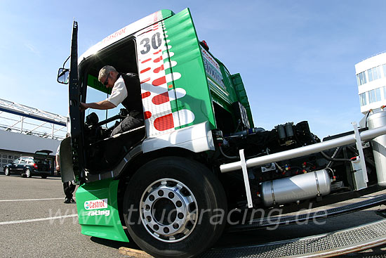 Truck Racing  2004