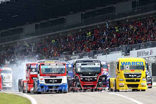 Truck Racing Nrburging 2009