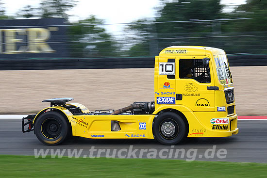 Truck Racing Nrburging 2009
