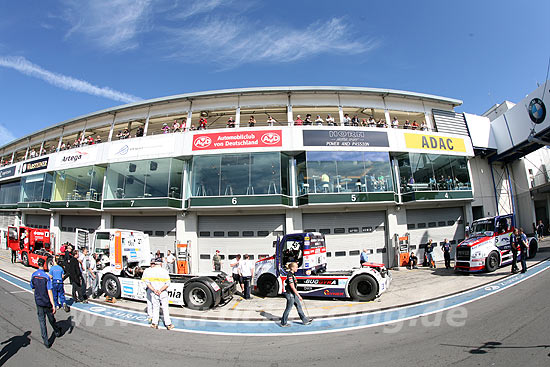 Truck Racing Nrburging 2011