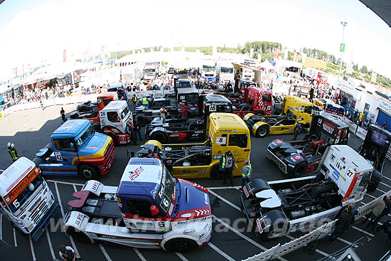 Truck Racing Nrburging 2011