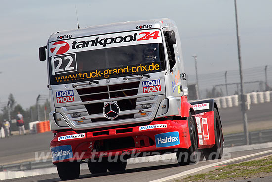 Truck Racing Nrburging 2011