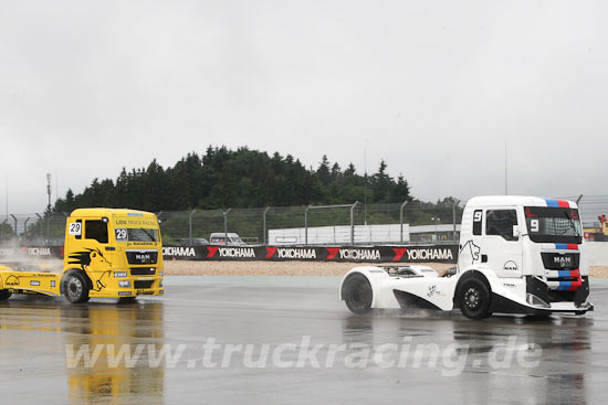 Truck Racing Nrburging 2012