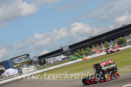 Truck Racing Nrburging 2012