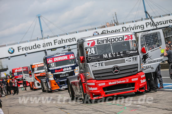 Truck Racing Nrburging 2015