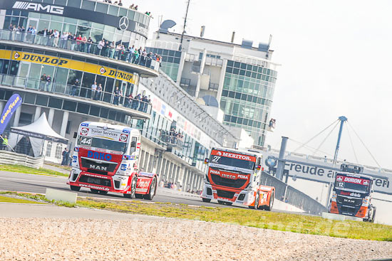 Truck Racing Nrburging 2015