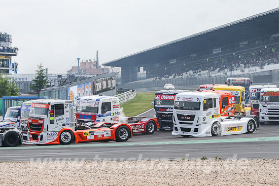 Truck Racing Nrburging 2015