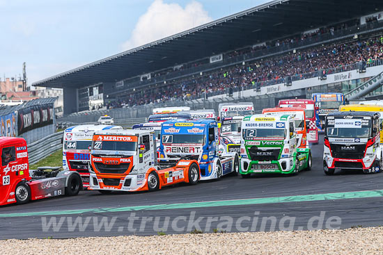 Truck Racing Nrburging 2015