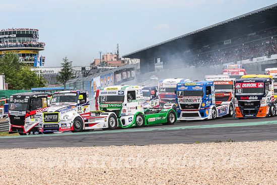 Truck Racing Nrburging 2015