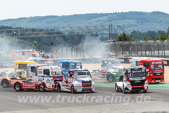 Truck Racing Nrburging 2015