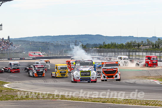 Truck Racing Nrburging 2015