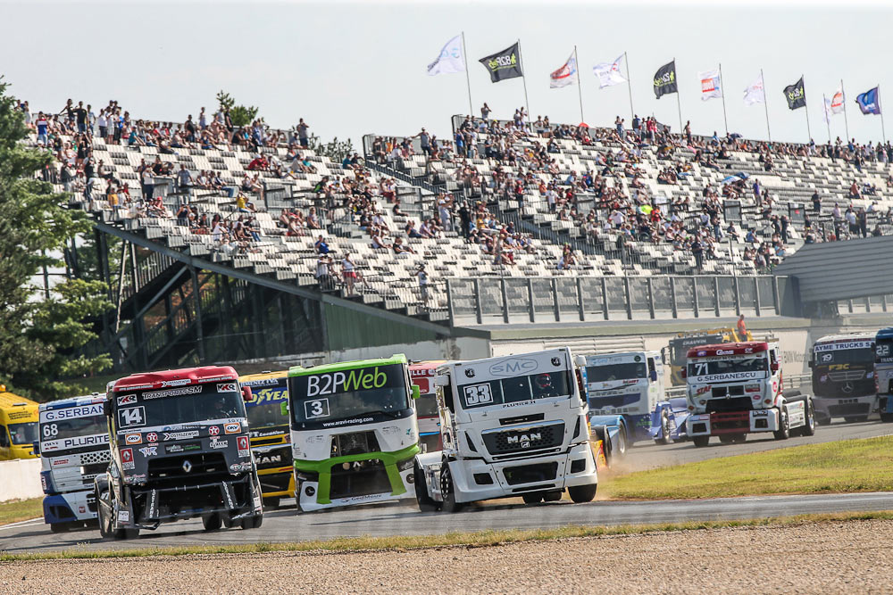 Truck Racing  2018