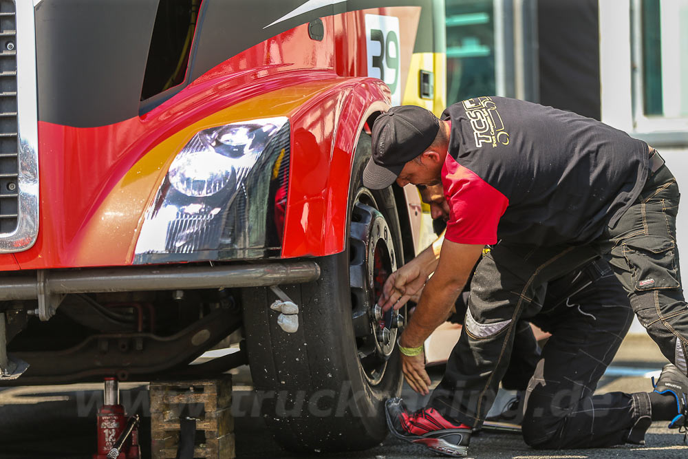 Truck Racing  2018