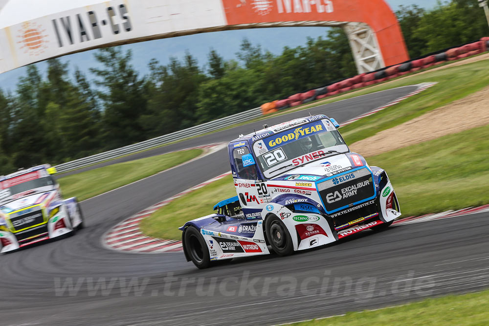 Truck Racing  2020