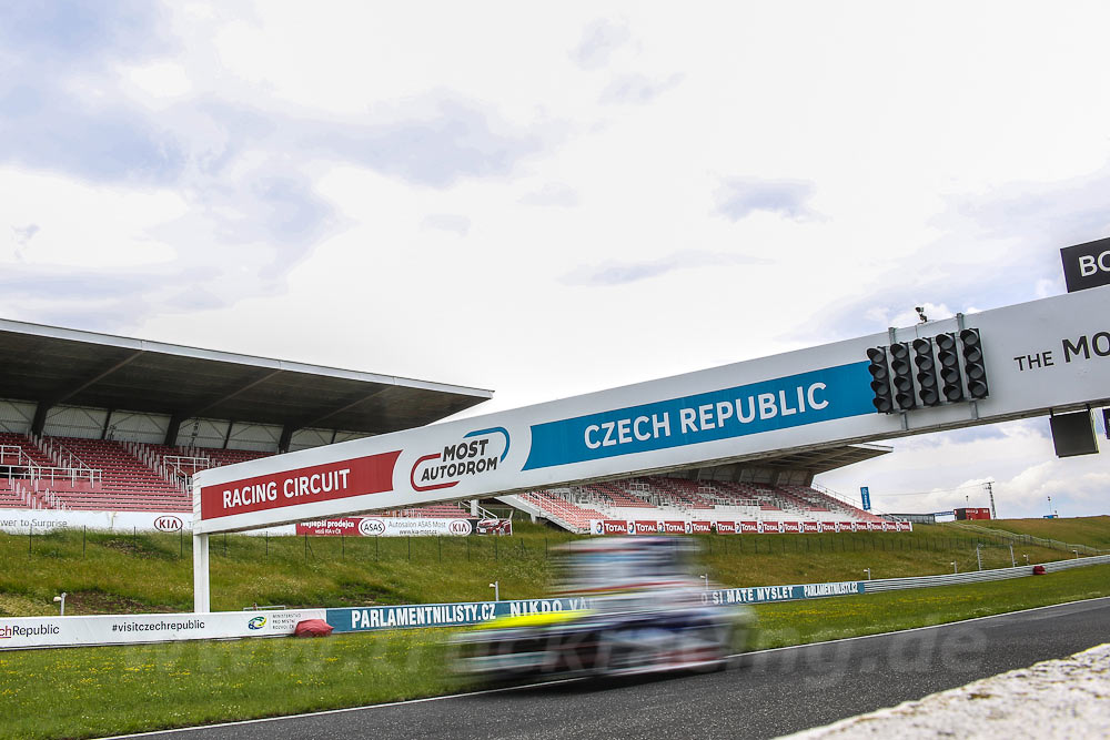 Truck Racing  2020