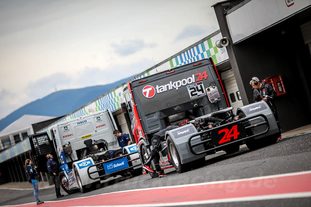 Truck Racing  2020
