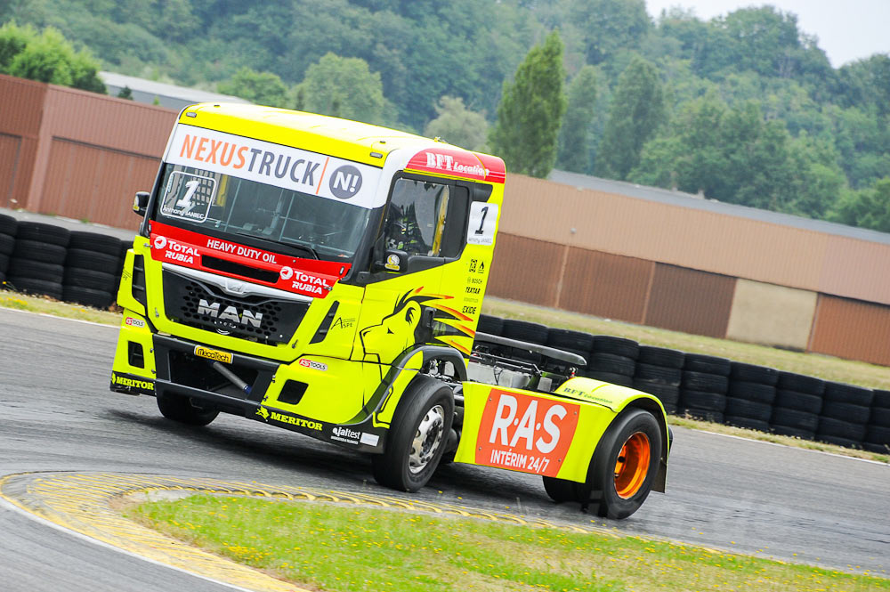 Truck Racing  2020