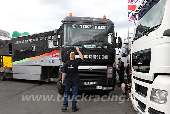 Truck Racing Nrburging 2011