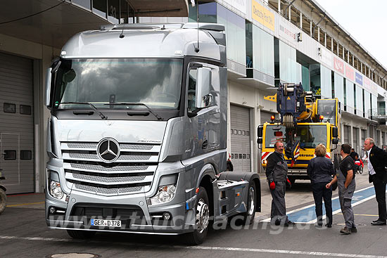 Truck Racing Nrburging 2011