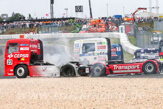 Truck Racing Nrburging 2015