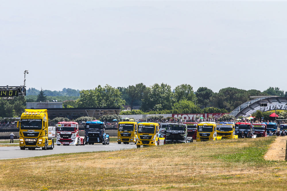 Truck Racing  2017