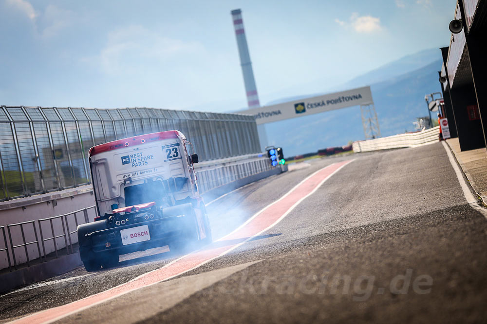 Truck Racing  2017