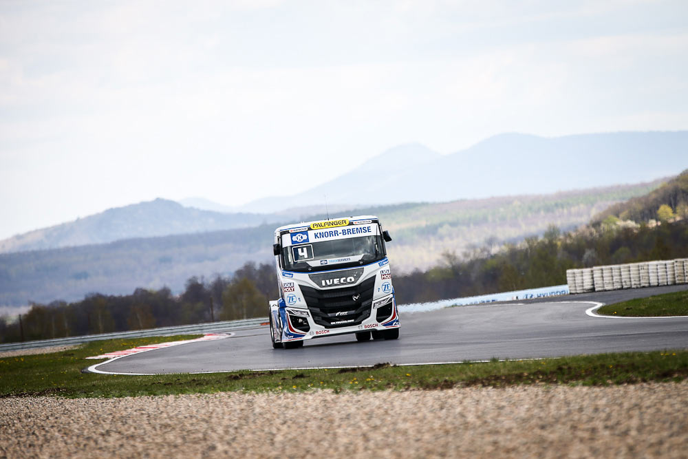 Truck Racing  2022